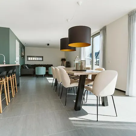 8 Personen Komfort Holiday home *